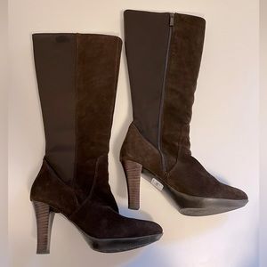leather suede boots 9w and wide calf NWT